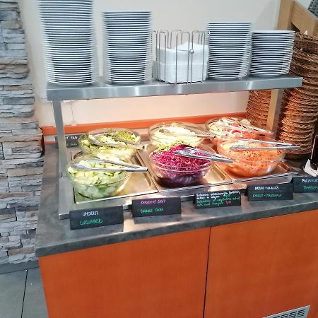 Apartman Besenova Bagian luar foto