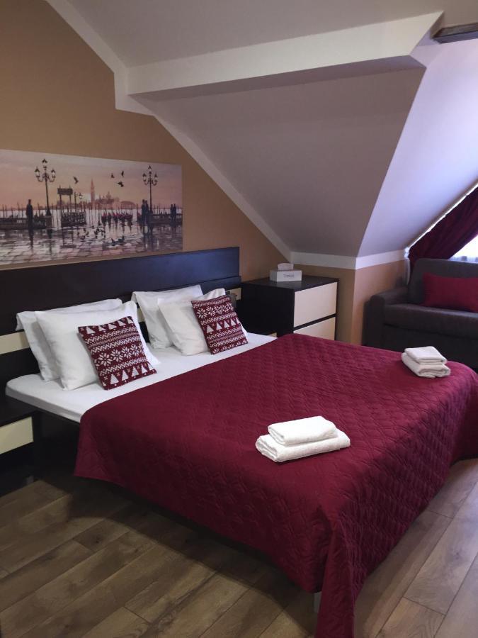 Apartman Besenova Bagian luar foto