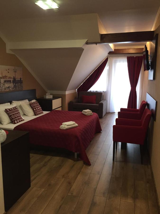 Apartman Besenova Bagian luar foto